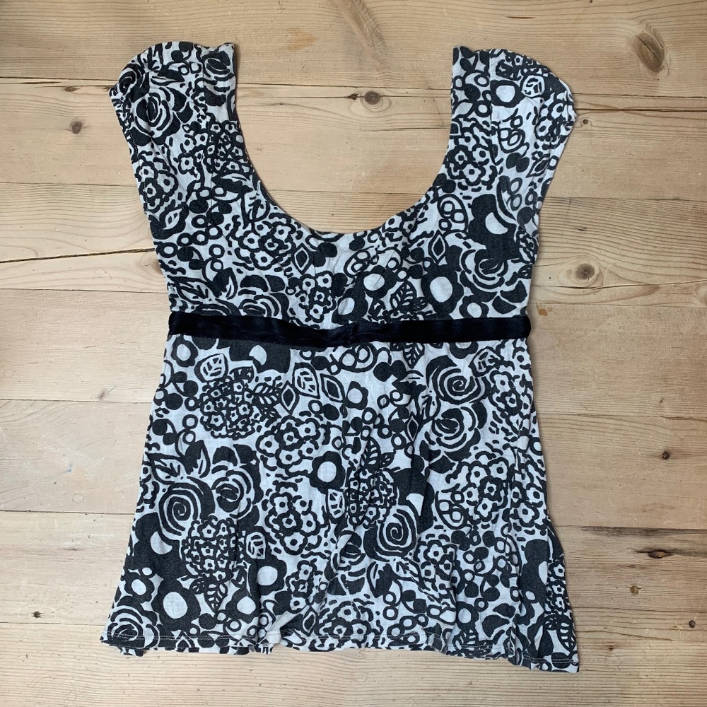Black + White Print Women's Top (Velvet brand)